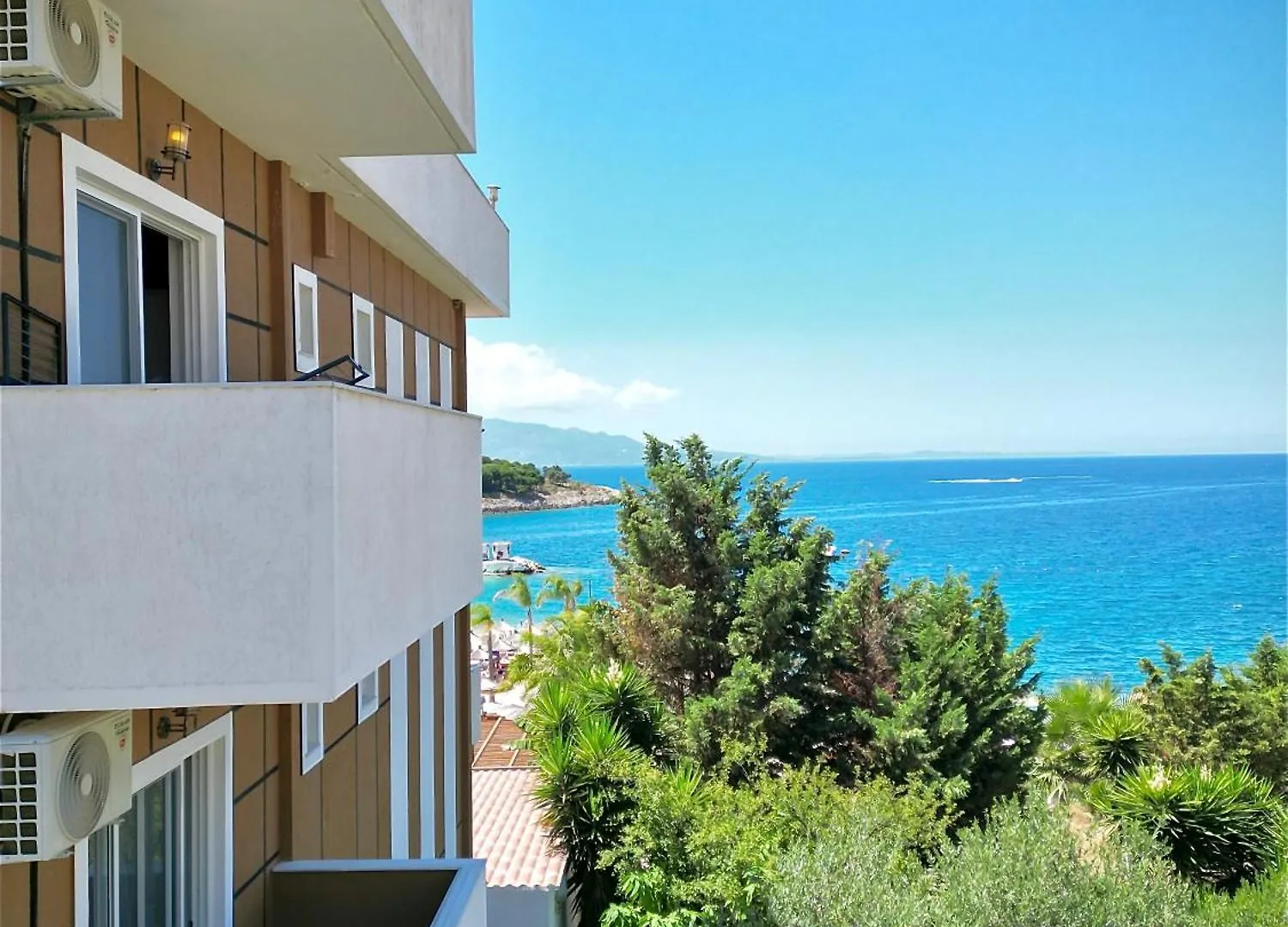 Mucobega Hotel Sarande